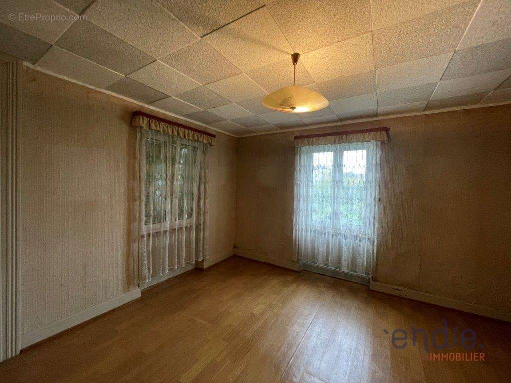 Maison de maître 7 pièces à rénover avec terrain de 982 m²  Pfetterhouse - photo 14
