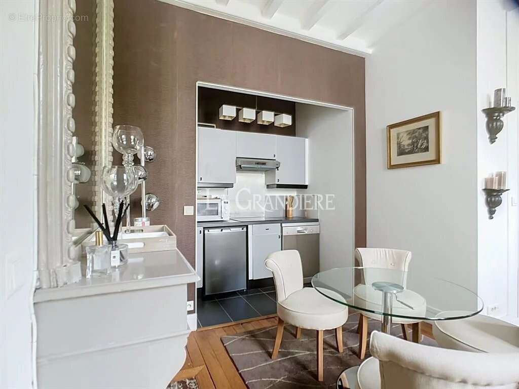 Paris 16 - Ranelagh - 2ème étage - 2 pièces -1 chambre - 42 m2 - photo 12