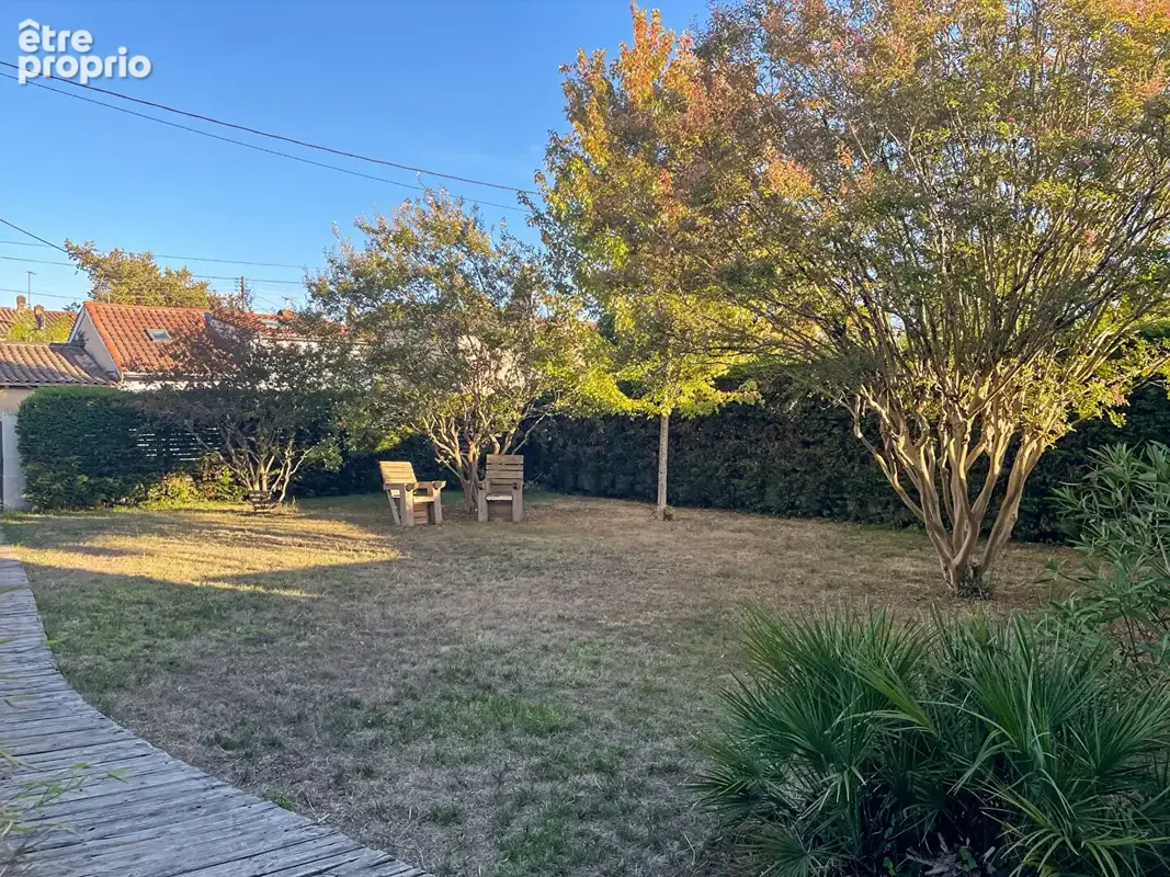 Au calme, belle maison familiale avec jardin, terrasses et potentiel d'agrandissement - photo 4