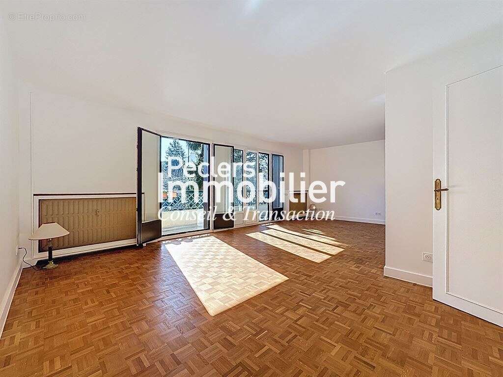 Appartement à RUEIL-MALMAISON