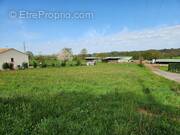 Terrain à CHABANAIS