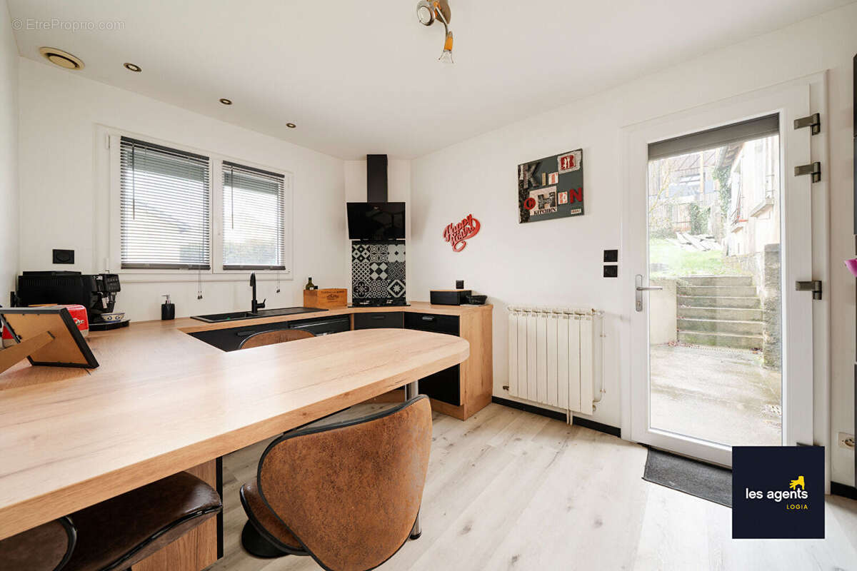 Maison à NEUVES-MAISONS