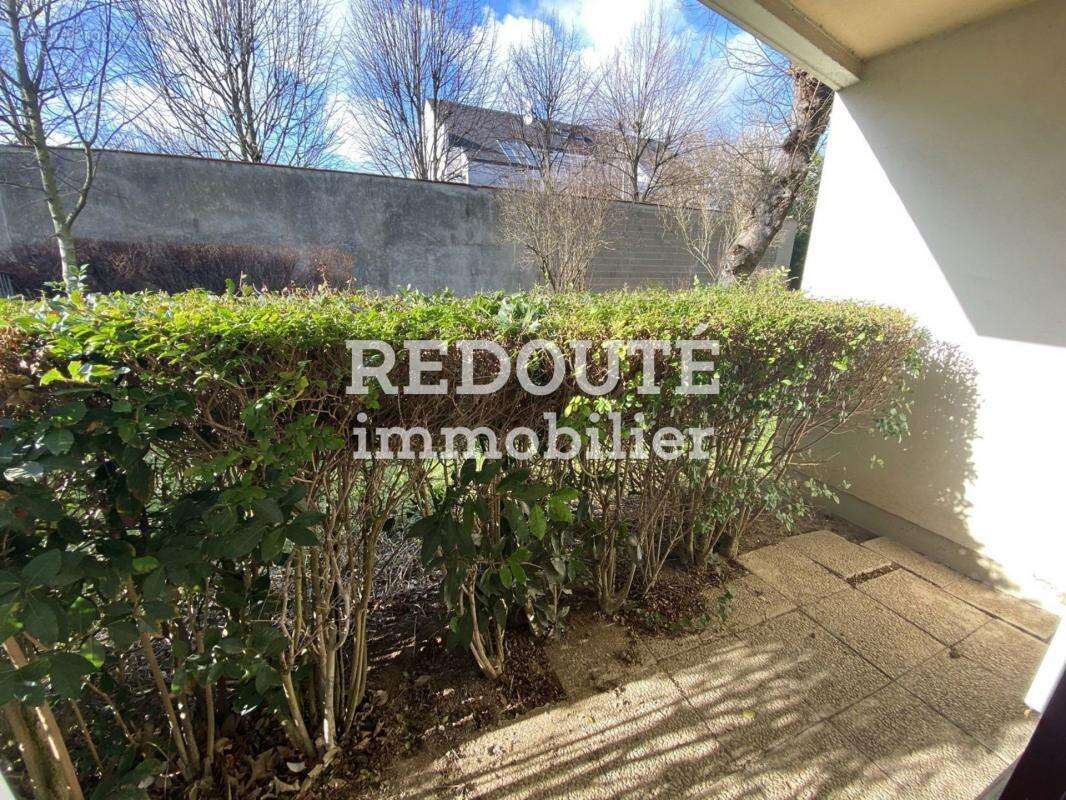 Commerce à CORMONTREUIL