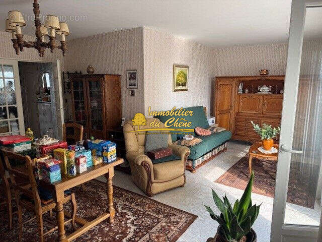 Appartement à LUXEUIL-LES-BAINS