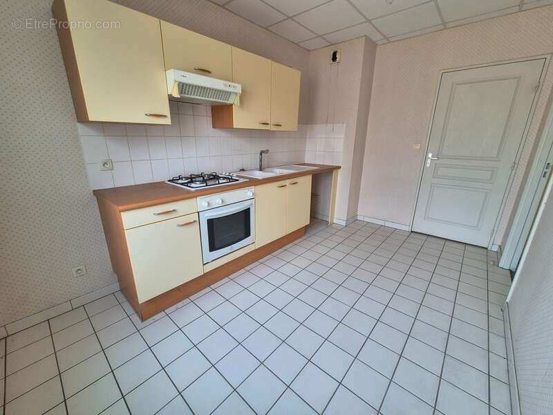 T3 entrée indépendante – Profession Libérale / Habitation - photo 4