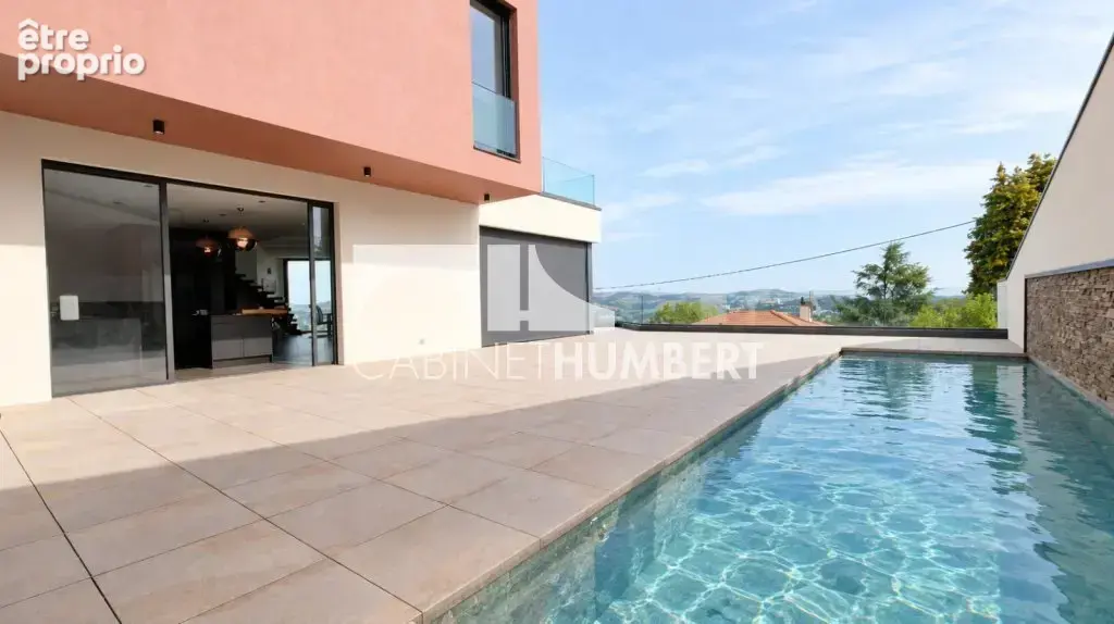 Maison 7 pièces 282 m² à vendre à Saint-Etienne (42000) - photo 2