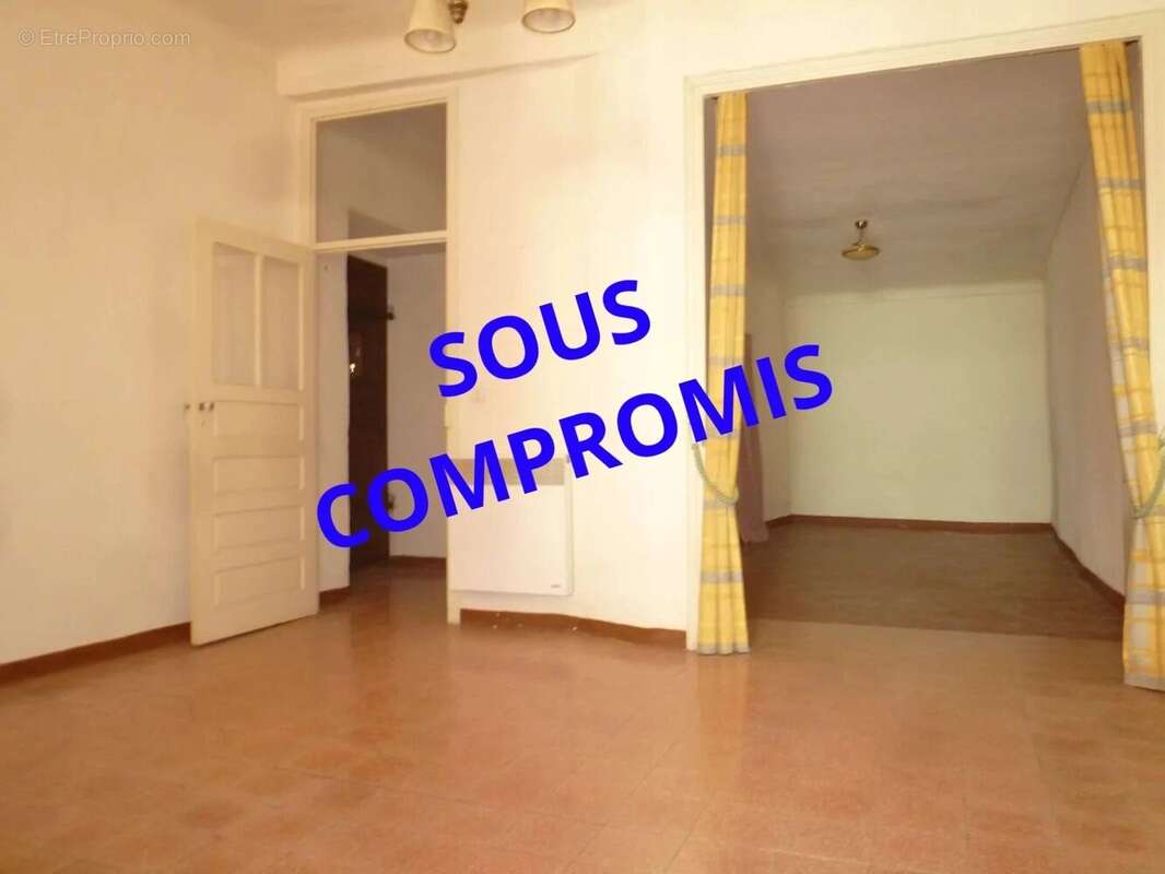 Appartement à PUGET-THENIERS