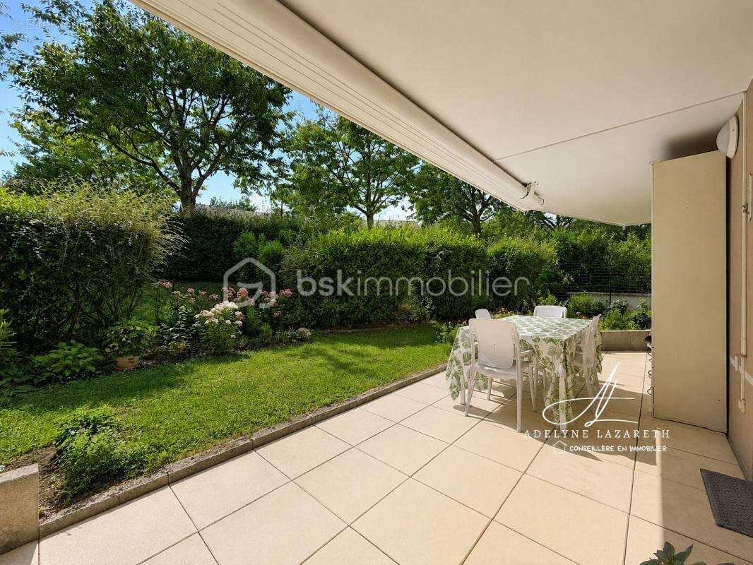 Superbe T3 de 64 m² en rez-de-jardin avec terrasse et grand jardin à Vieugy - photo 2