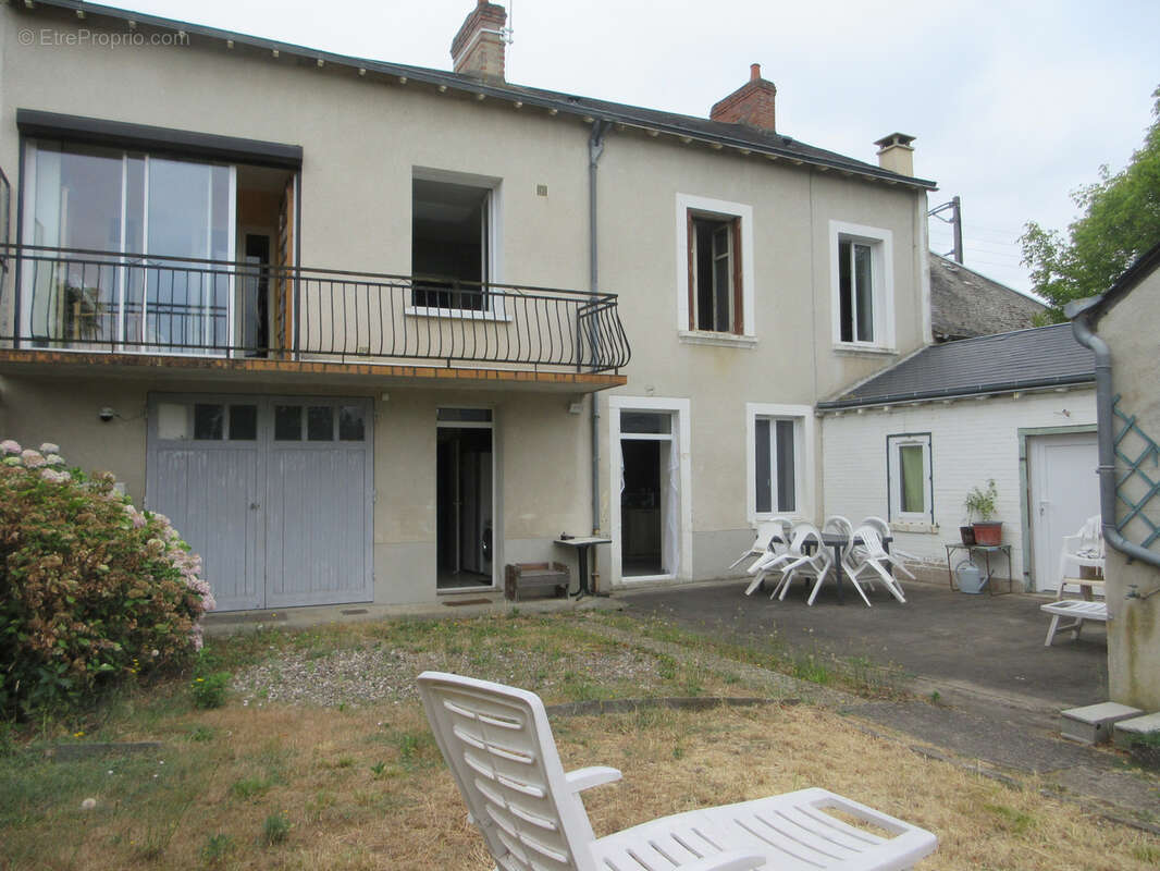Maison à LE PECHEREAU