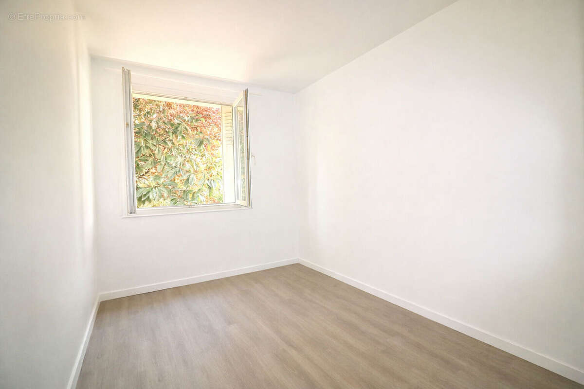 Appartement à BAGNEUX