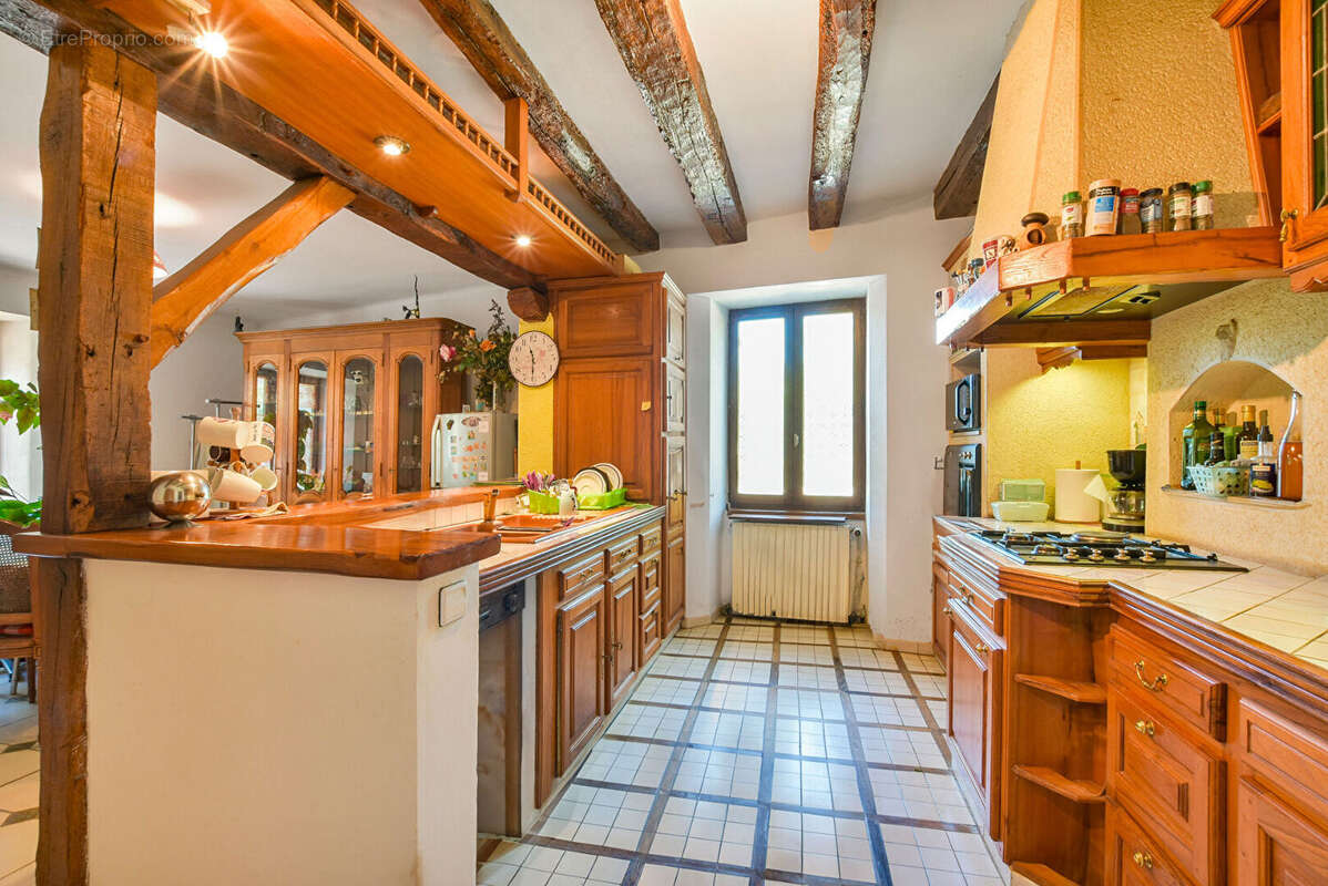 Maison à VERNEUIL-L'ETANG