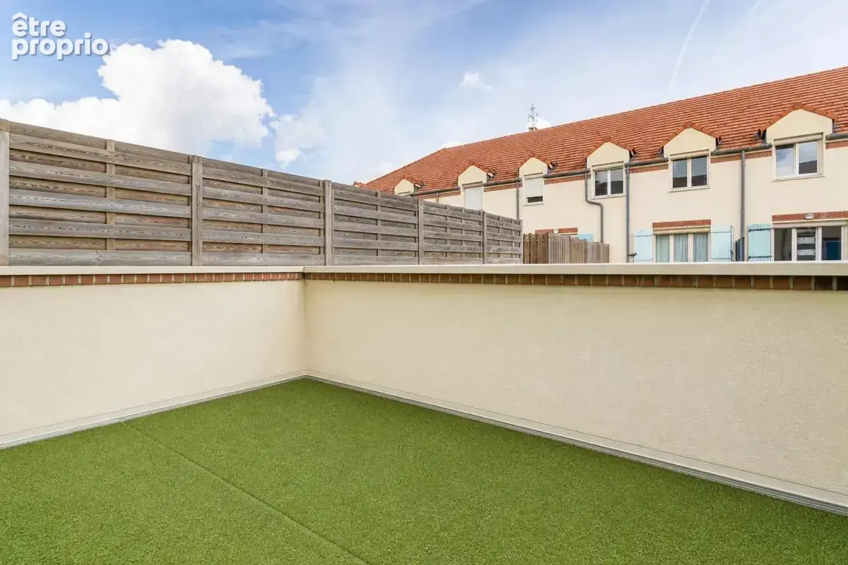Appartement 4 pièces de 65 m² à Ronchin - photo 12