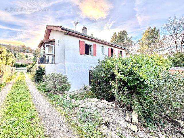 Maison à ROQUETAILLADE