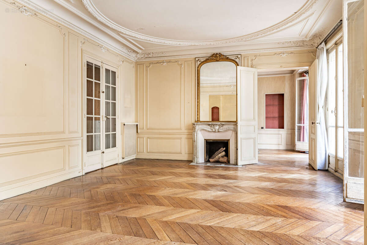 Appartement à PARIS-12E