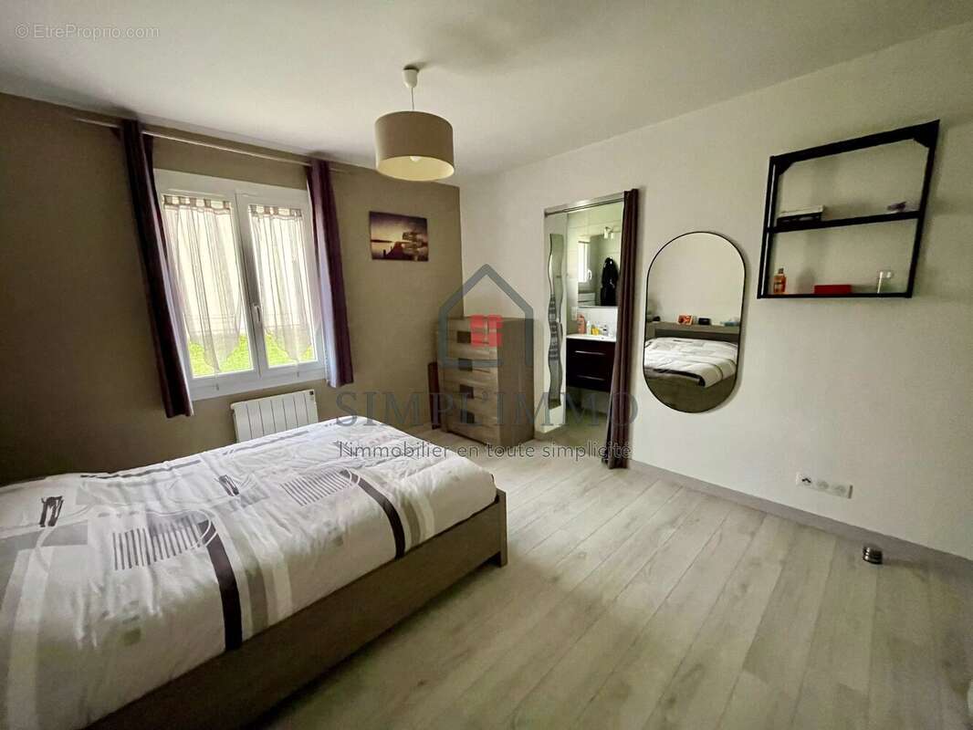 Maison à SAINT-AGNANT