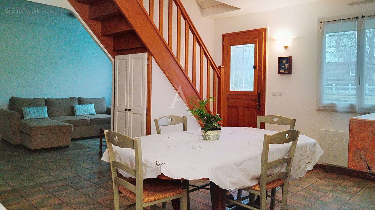 Maison à GERMIGNY-L'EVEQUE