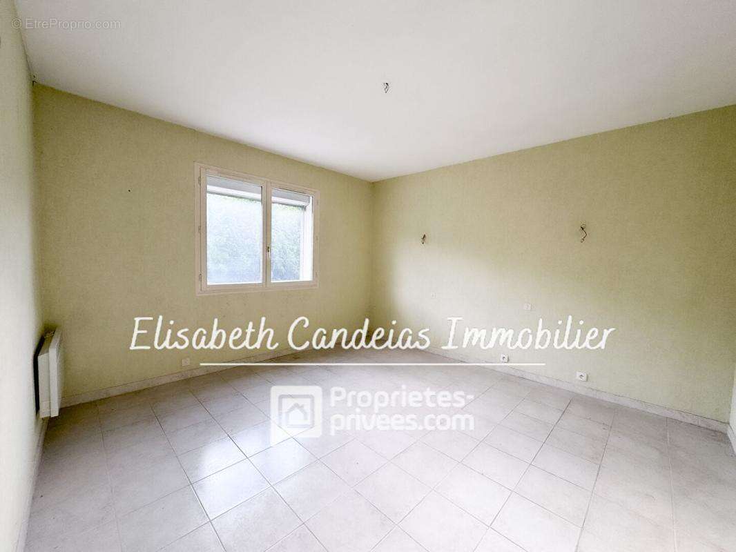 Grande maison familiale 5 chambres - Vue Pyrénées - Beau potentiel - photo 7