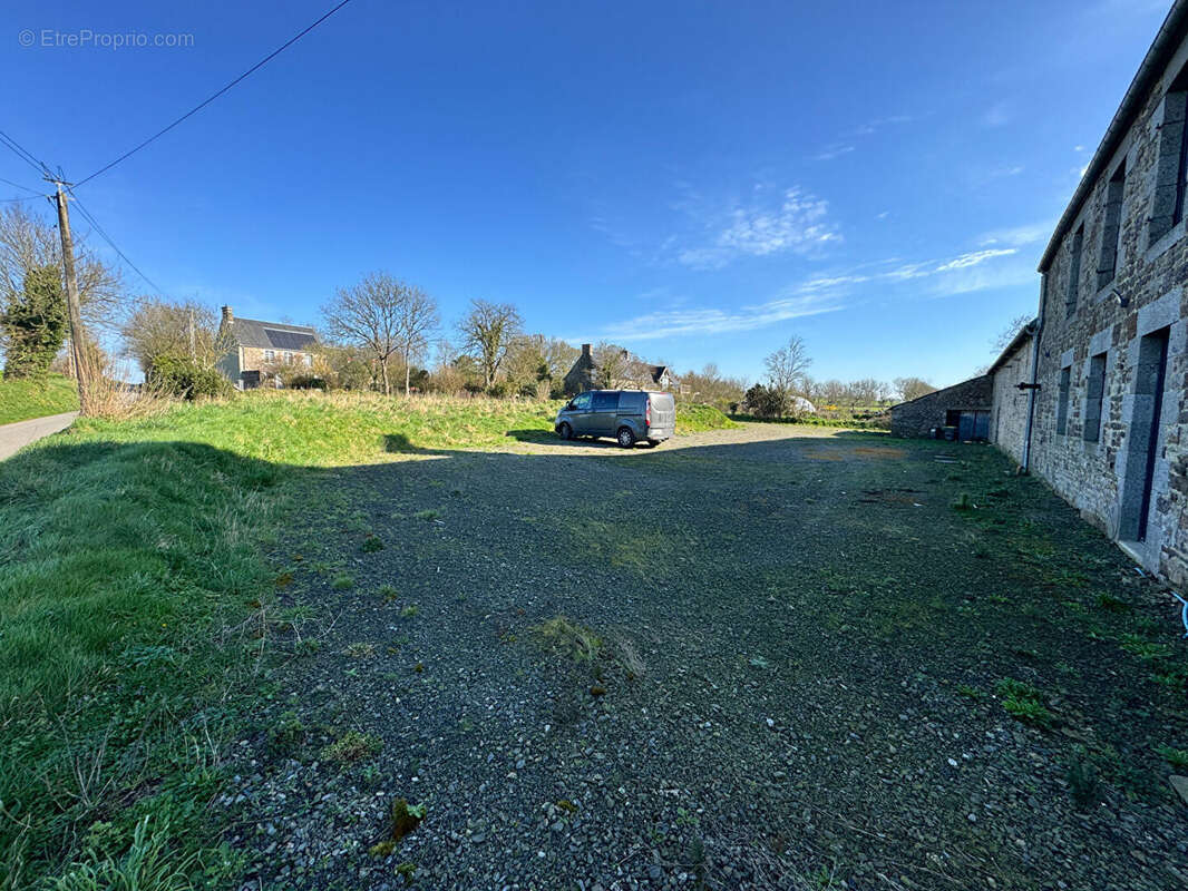 A vendre Maison en pierres 158 m² entièrement rénovée à 25 min de St-Lô - photo 17