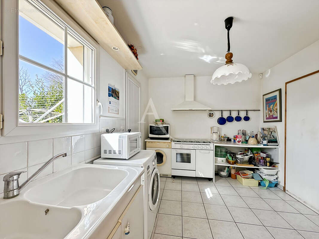 Maison à LE PERRIER