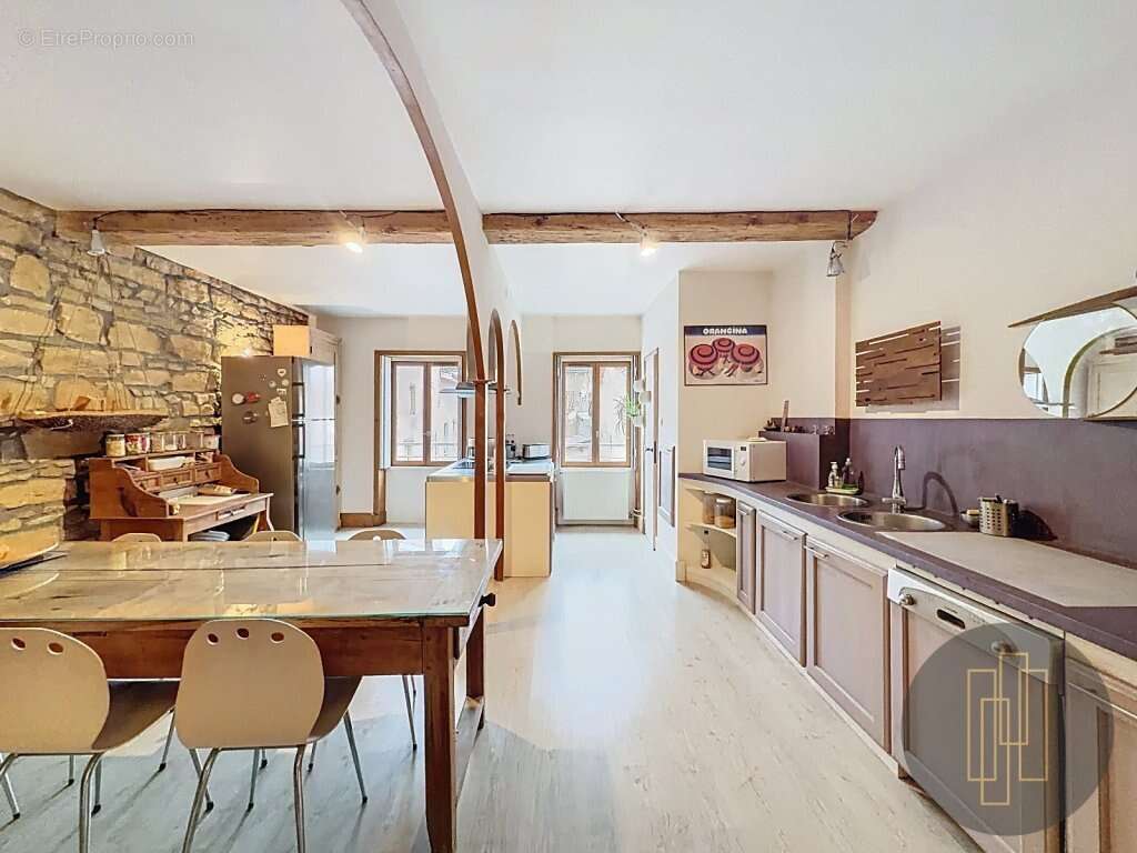 Appartement à VILLEFRANCHE-SUR-SAONE