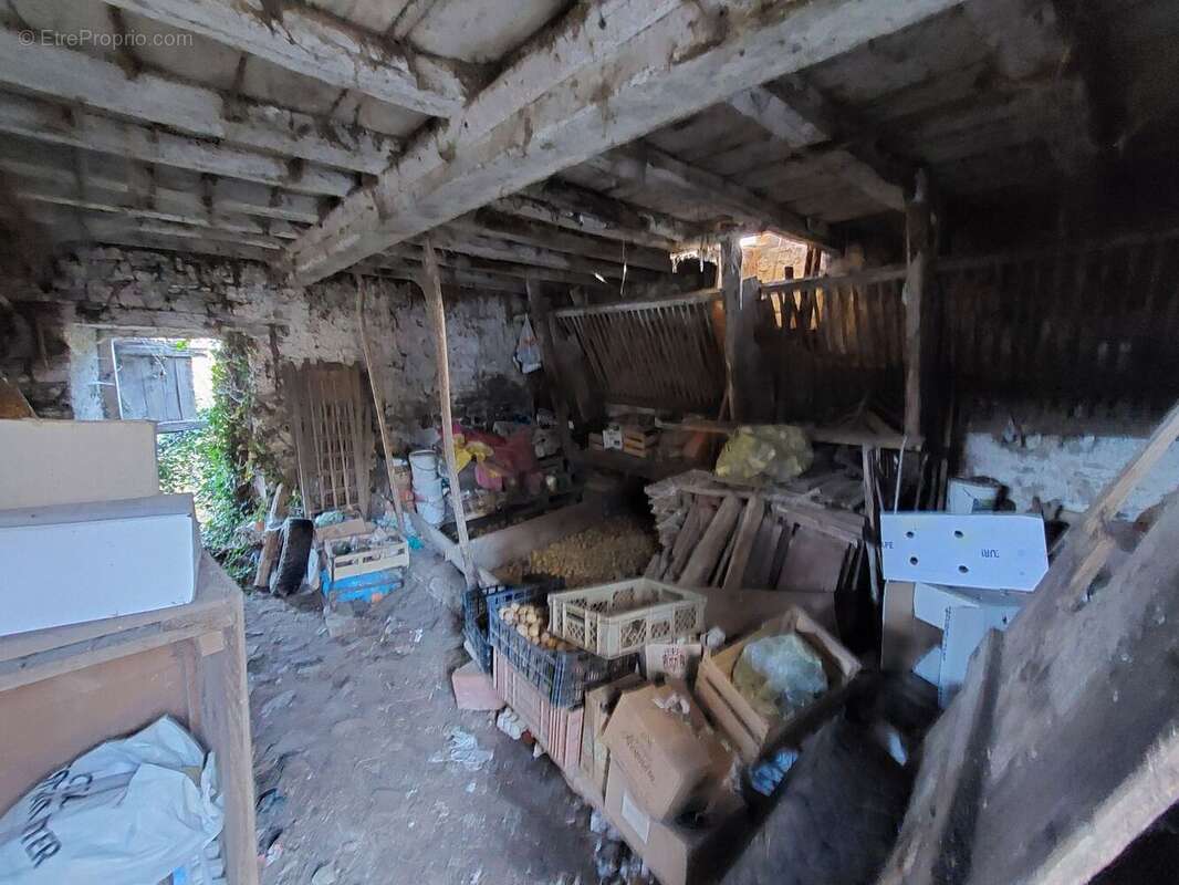 20251218152139 - Maison à ARBAS