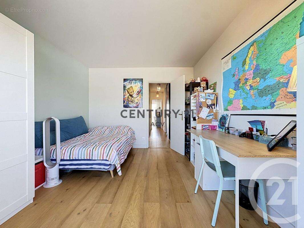 Appartement à MAISONS-ALFORT