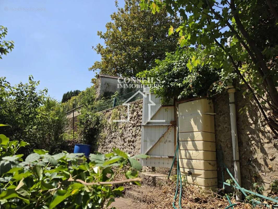 Maison de ville avec jardin proche des commerces - photo 13