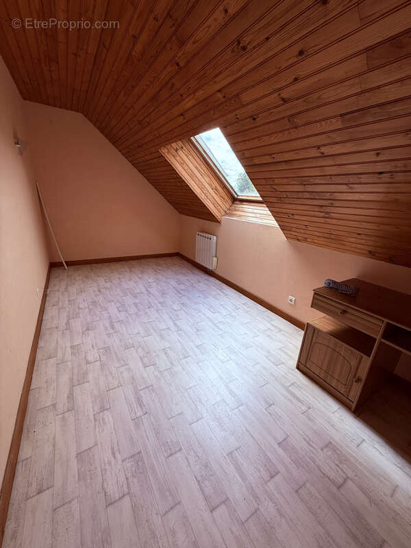 Maison à BRUGHEAS