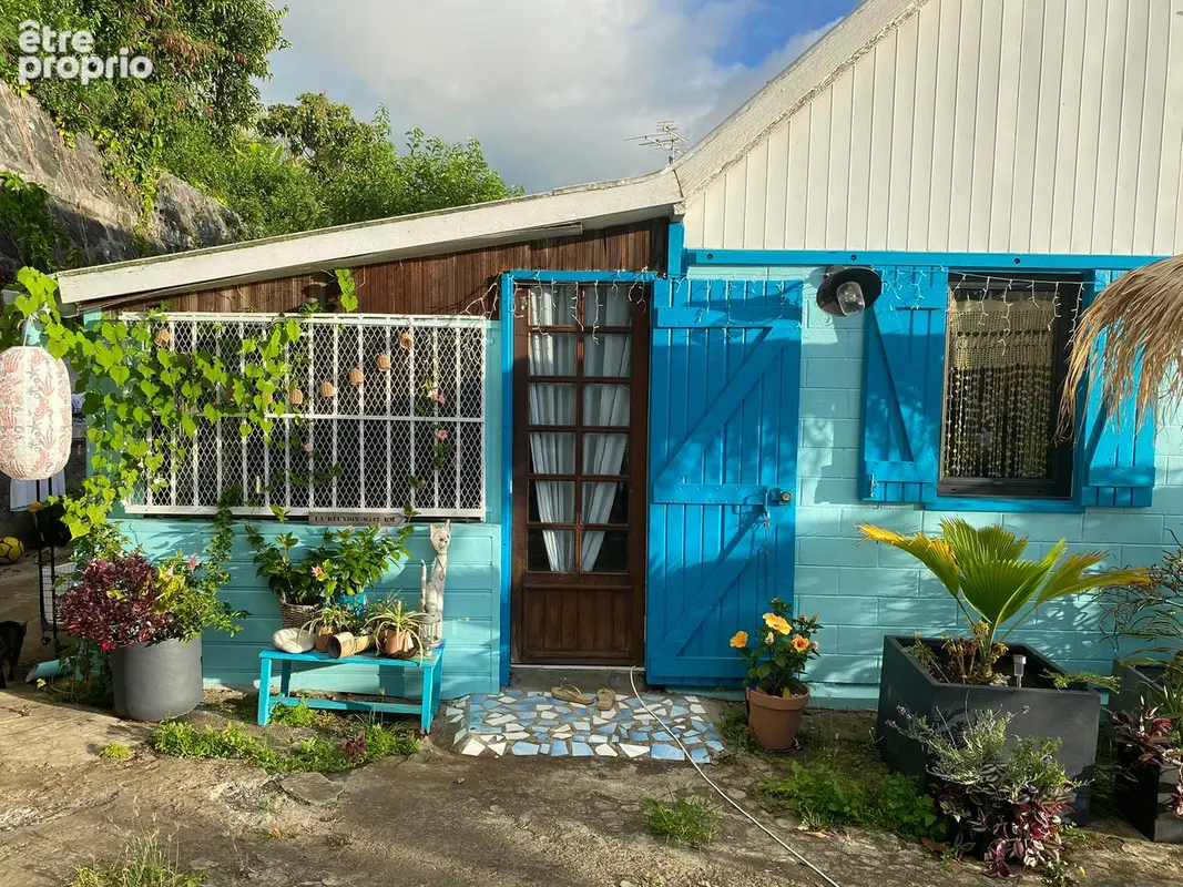 Maison de 120 m² avec T2 indépendant  vue littoral La Fontaine Saint-Leu - photo 12