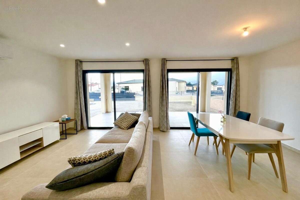 Photo 3 - Maison à BORGO