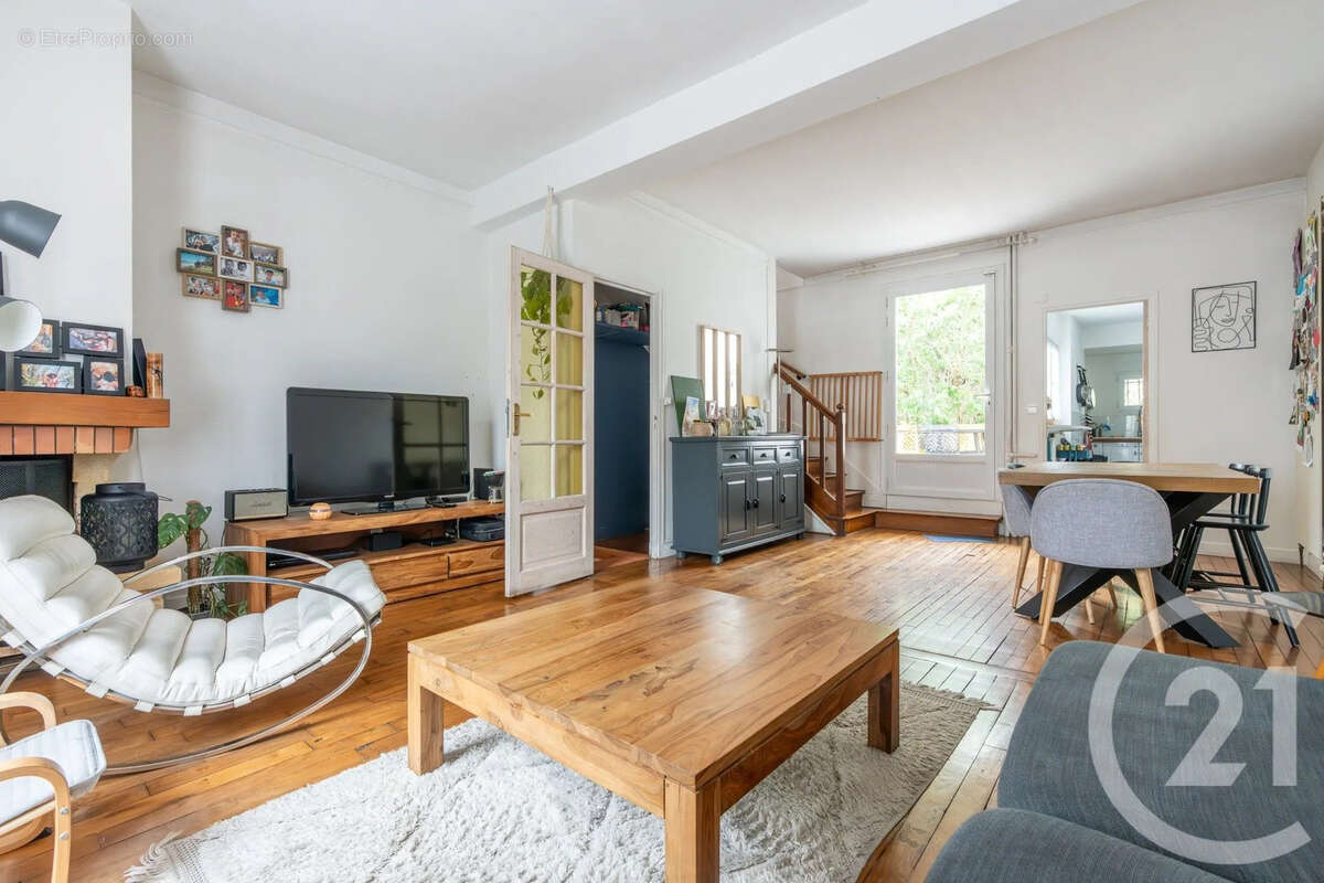 Maison à CHAMPIGNY-SUR-MARNE