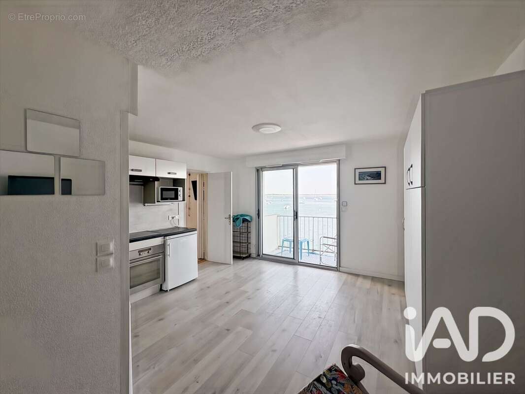 Appartement 23 m² à Port-Louis  - photo 4