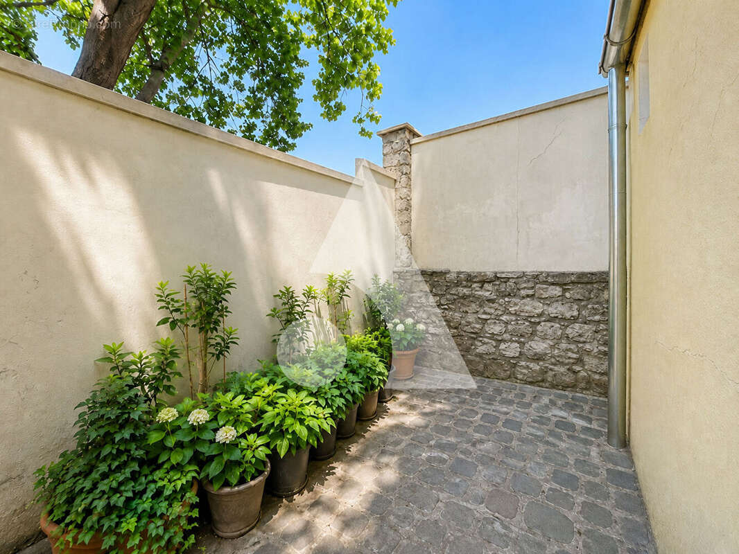 Appartement à SAINT-OUEN