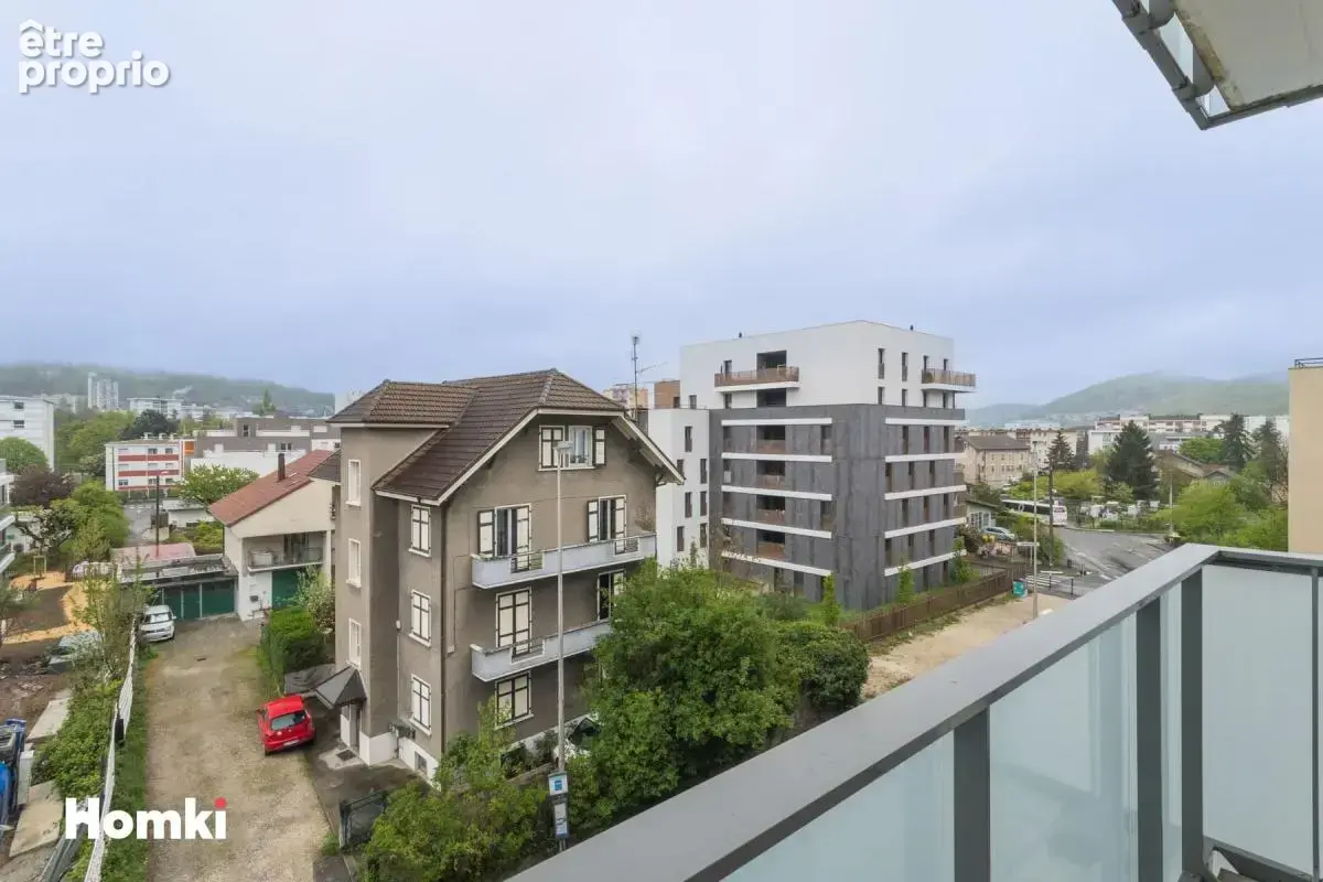 Appartement T2 de 39 m² à Annemasse 74100, Rue du Petit Malbrande - photo 12