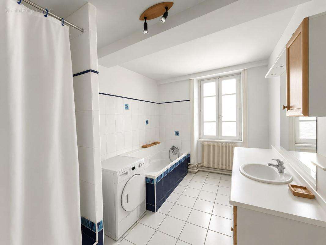 Appartement duplex 7 pièces CLERMONT FERRAND (63) - photo 8
