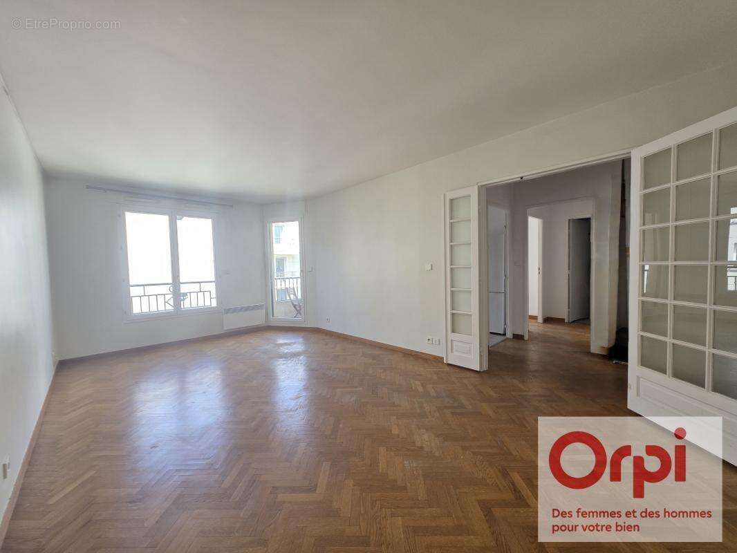 Appartement à ISSY-LES-MOULINEAUX