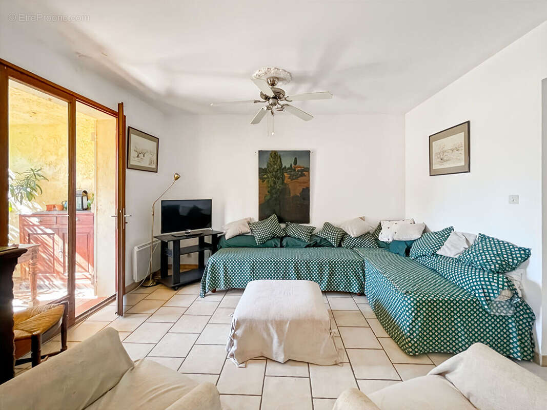 Maison à SAUSSET-LES-PINS