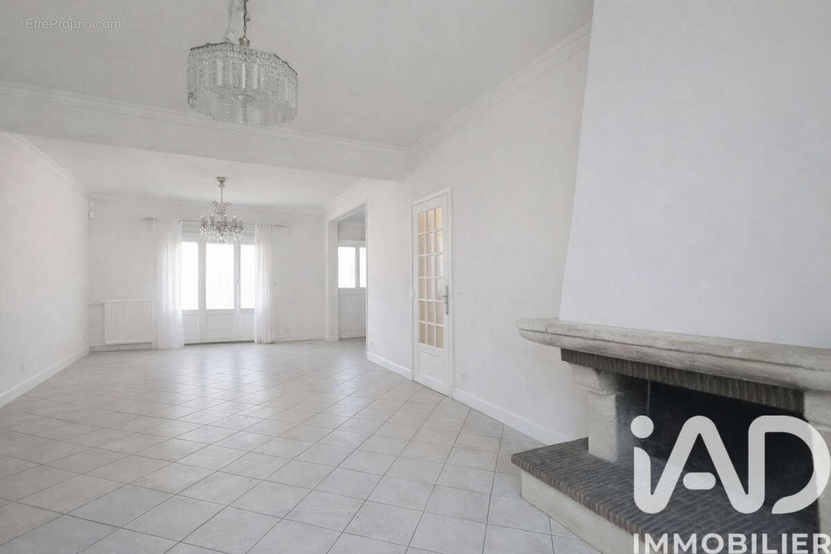 Photo 3 - Maison à CLICHY-SOUS-BOIS