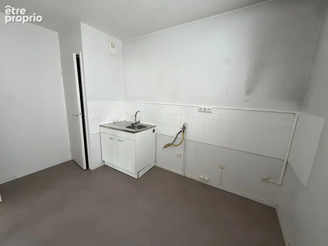 Proche CHU - Appartement 2 pièces de  51 m² - photo 3