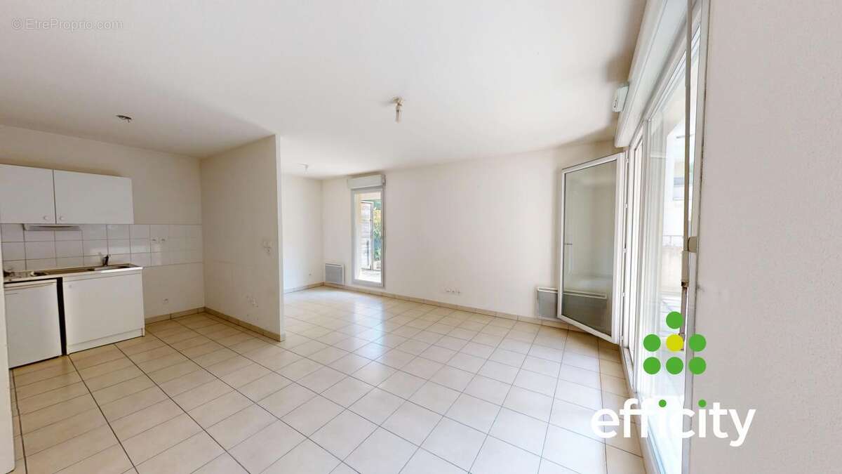 Appartement à OULLINS