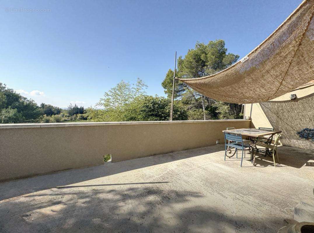 Maison à CHEVAL-BLANC