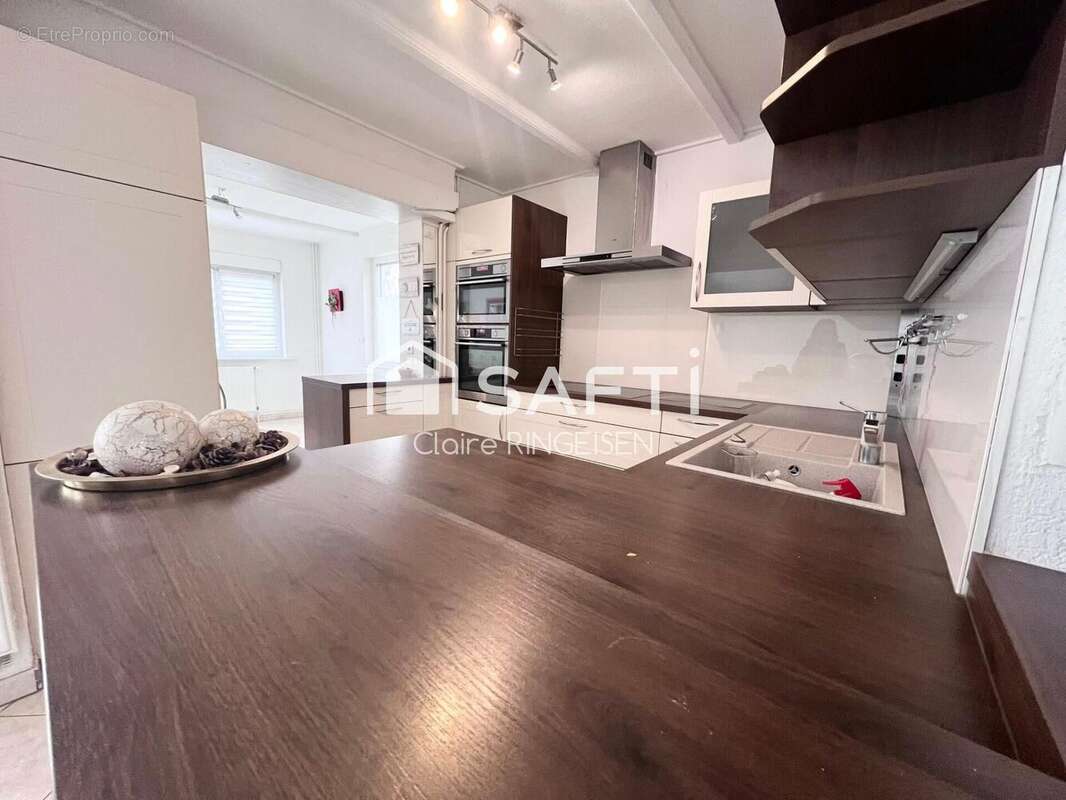 Maison 138 m² à Spicheren  - photo 3