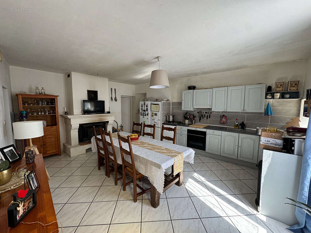 Maison Beaufort Orbagna 6 pièce(s) 110 m2 - photo 2