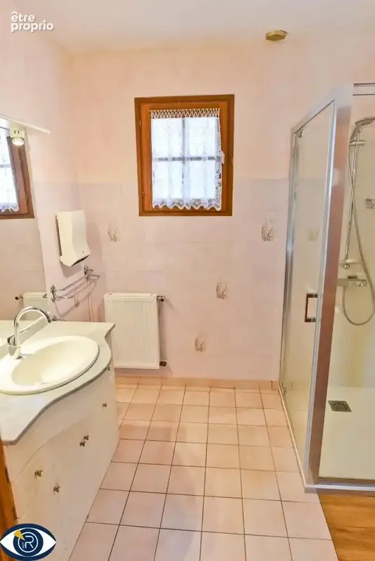 Maison 88 m² à Laval  - photo 7