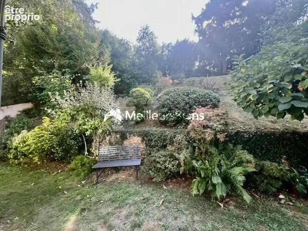 Appartement de standing de 110 m² avec terrasse et jardin - photo 4