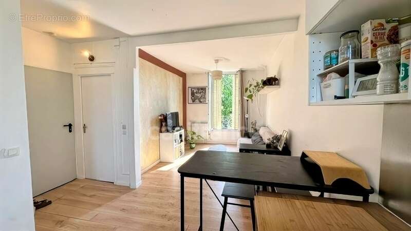Appartement à NEUILLY-PLAISANCE