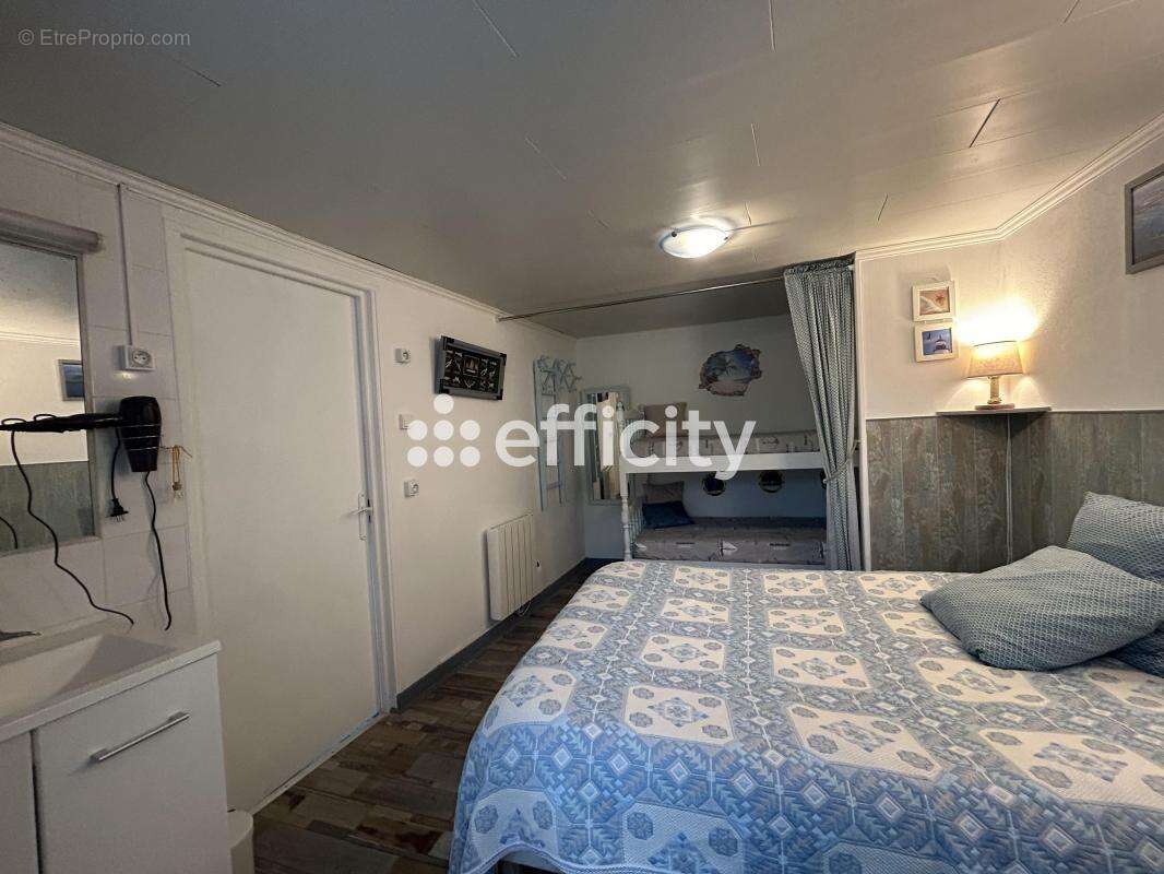 Maison à BEAUVOIR-SUR-MER