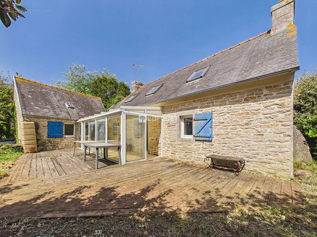 Maison à POULDREUZIC