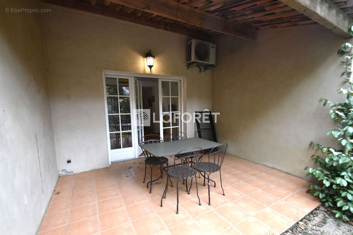 Maison à FAYENCE
