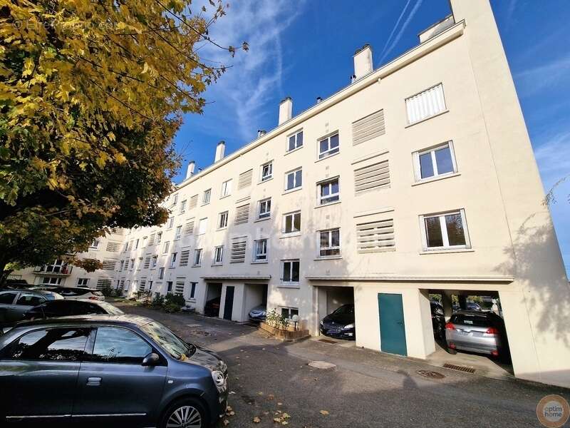 Appartement à CHOISY-LE-ROI
